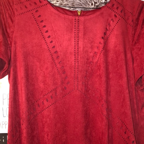 Red Dress! - Picture 2 of 3